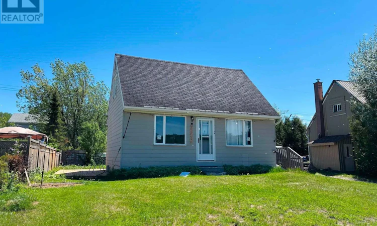16 Wenonah Drive