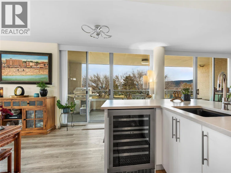 203-86 Lakeshore Drive, Penticton, BC, V2A 1B5 - 10