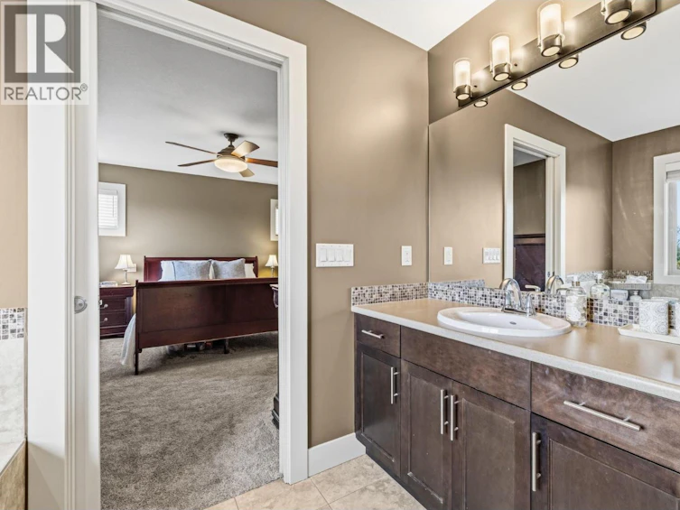 1792 Split Rail Place, Kelowna, BC, V1P 1R1 - 41