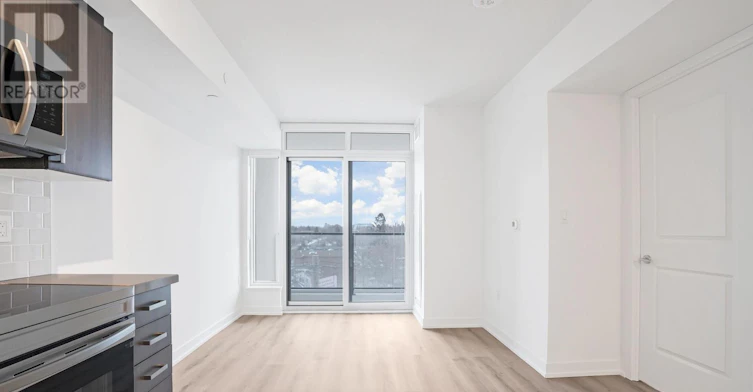 616-556 Marlee Avenue, Toronto, ON, M6B 0B1 - 23