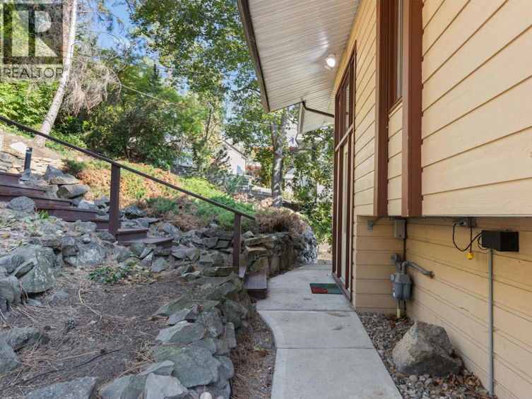 2771 Lakeridge Road, West Kelowna, BC, V1Z 1Y1 - 57