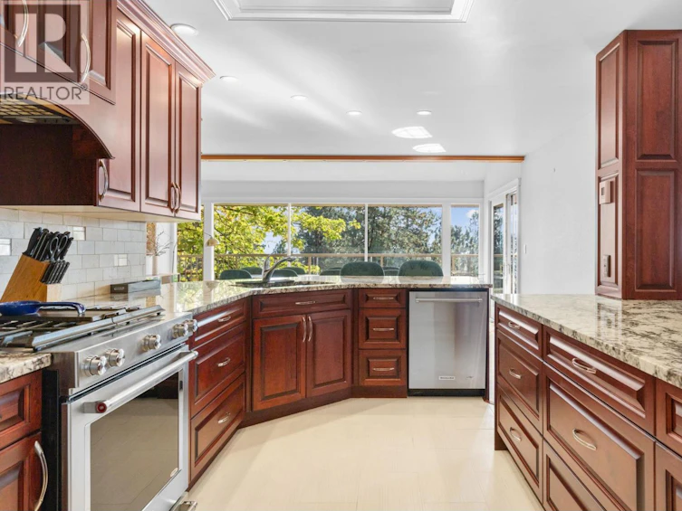 2771 Lakeridge Road, West Kelowna, BC, V1Z 1Y1 - 10