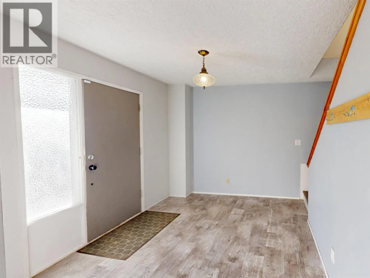 5459 Donsleequa Court, 108 Mile Ranch, BC, V0K 2Z0 - 20