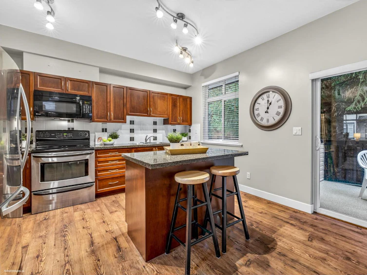 17-19932 70 Avenue, Langley, BC, V2Y 3C6 - 23