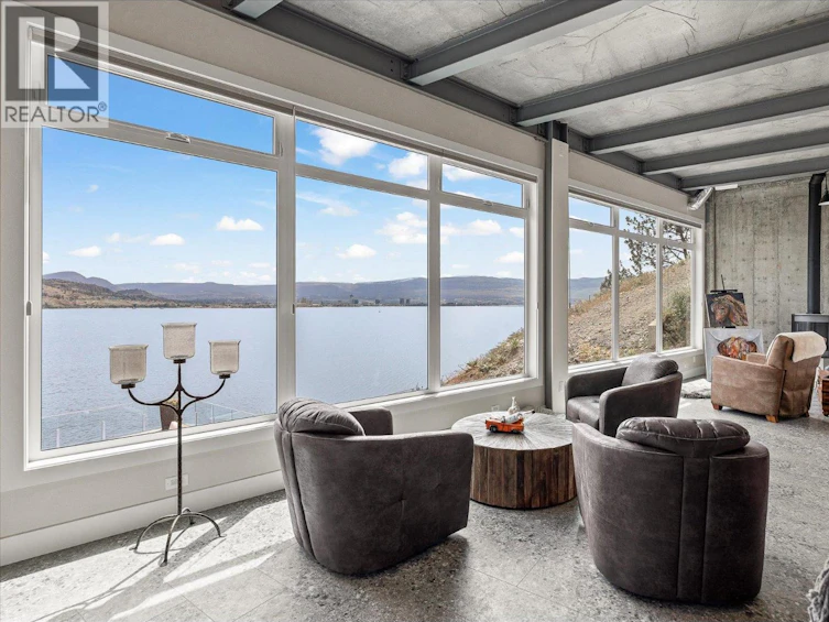 22-901 S Westside Road, West Kelowna, BC, V1Z 3W9 - 31