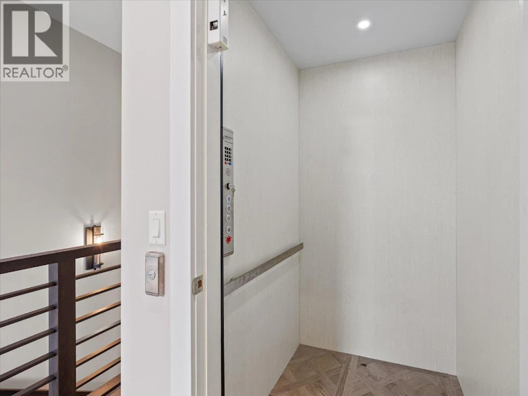 22-901 S Westside Road, West Kelowna, BC, V1Z 3W9 - 6