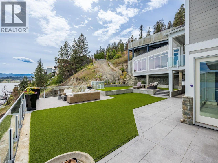 22-901 S Westside Road, West Kelowna, BC, V1Z 3W9 - 42