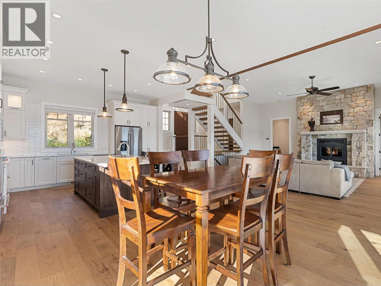 2329 Westside Place, West Kelowna, BC, V1Z 3T5 - 32
