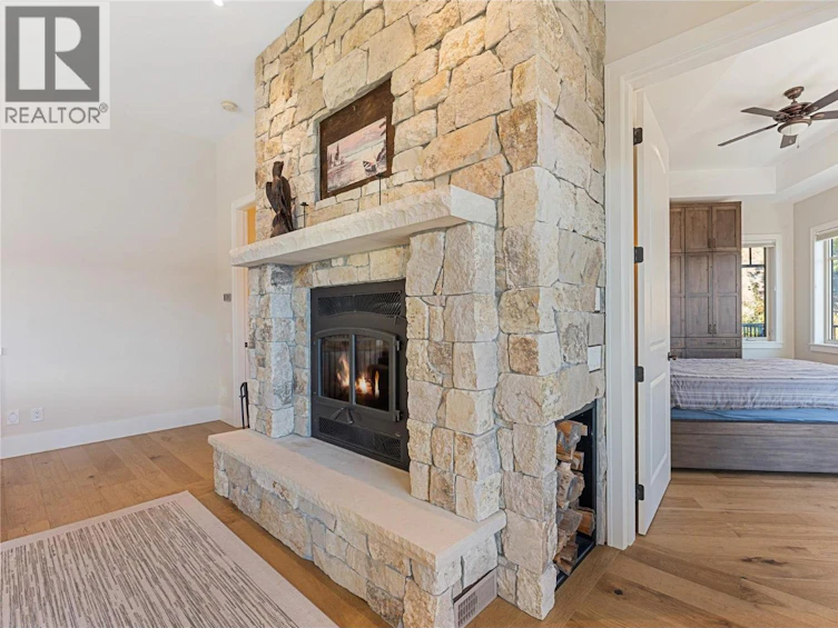 2329 Westside Place, West Kelowna, BC, V1Z 3T5 - 29