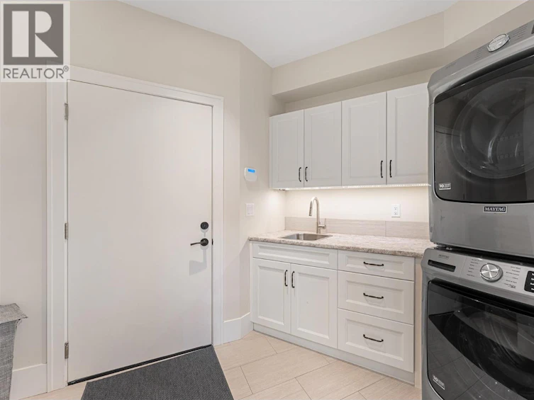 2329 Westside Place, West Kelowna, BC, V1Z 3T5 - 44