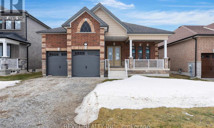 57 Wood Crescent