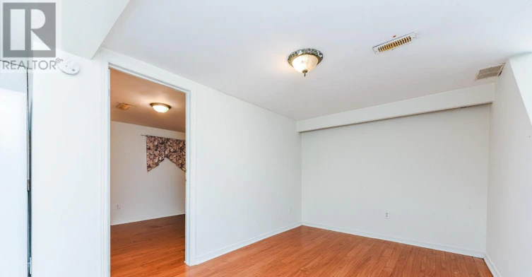 LOWER-45 Autumn Boulevard, Brampton, ON, L6T 2W1 - 7