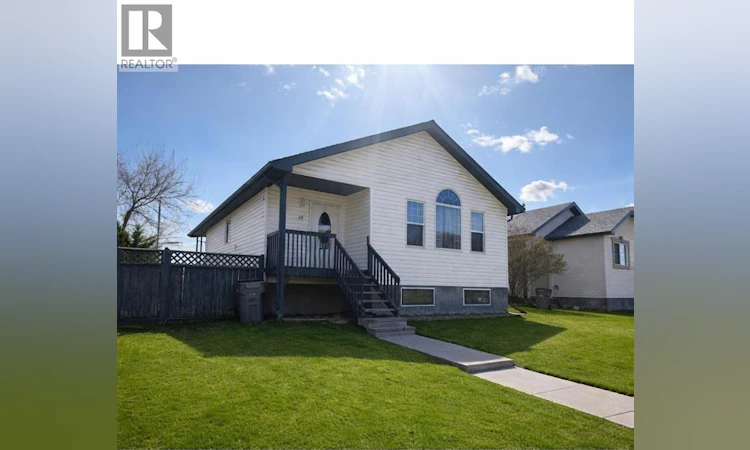22 Kreiner Crescent