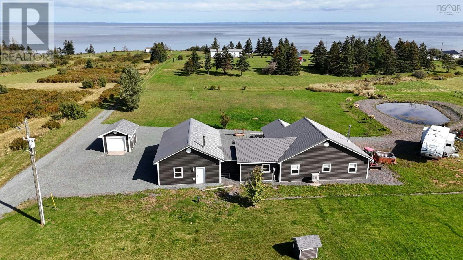 26 Macmaster Lane, Seafoam, NS, B0K 1N0