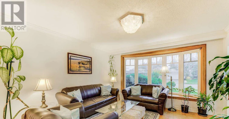946 Mcbride Avenue, Mississauga, ON, L5C 1L6 - 7