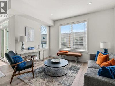 117-610 Academy Way - 5