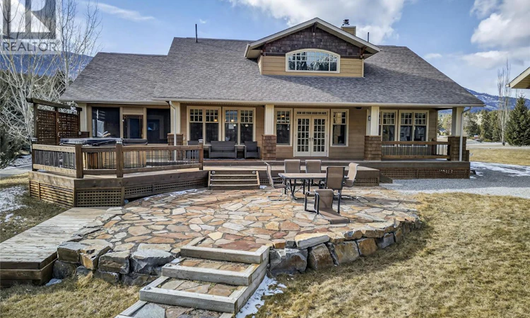 6880 Columbia Ridge Drive