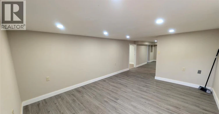 LOWER-3243 Millen Street, Windsor, ON, N9C 1T1 - 2