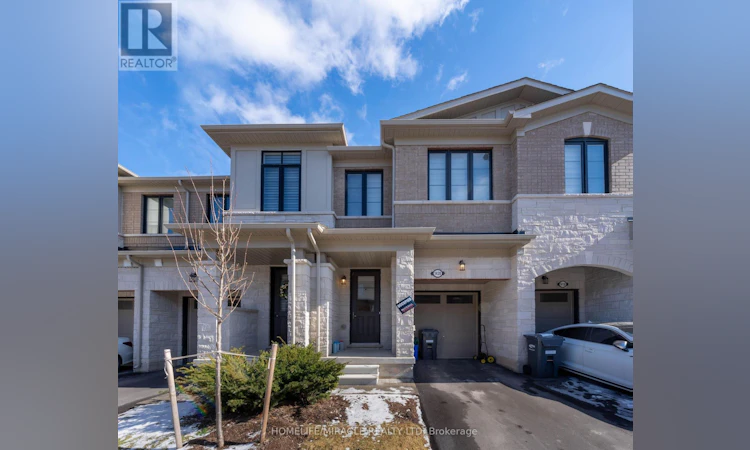 1420 Oakmont Common