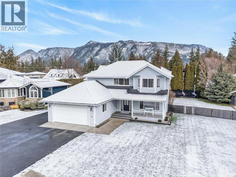 514 Forest Park Street, Sicamous, BC, V0E 2V0 - 4