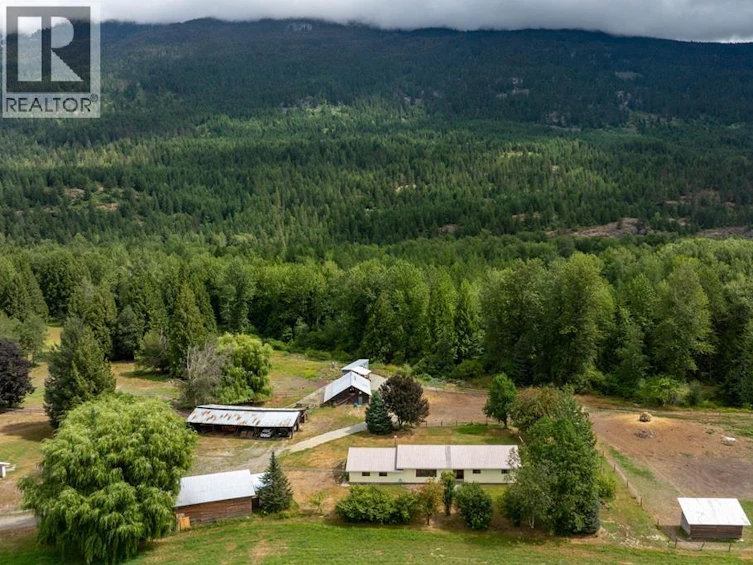 8988B Pemberton Meadows Road, Pemberton, BC, V0N 2L2 - 15