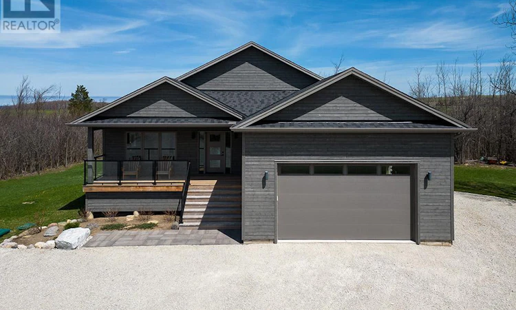 145 St Vincent Crescent