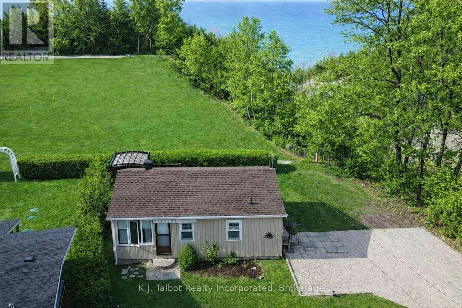 9 Ravine Park Road N, Central Huron, ON, N7A 3X8