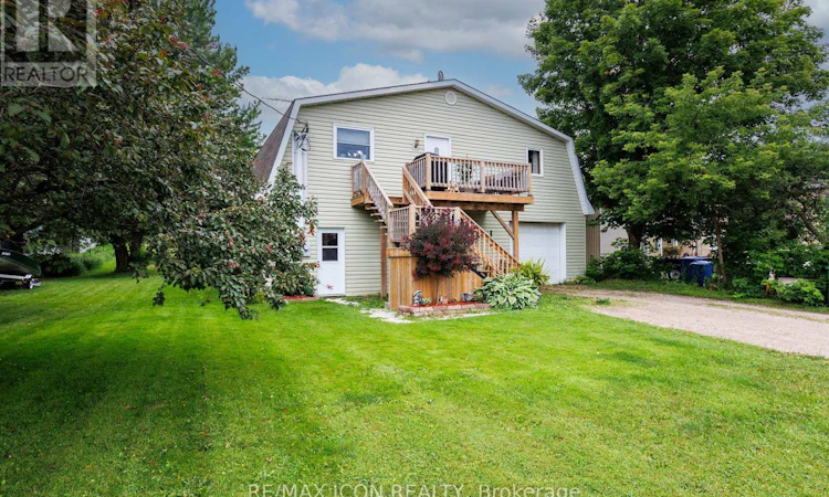 392008 Main County 109 Street Road Road
