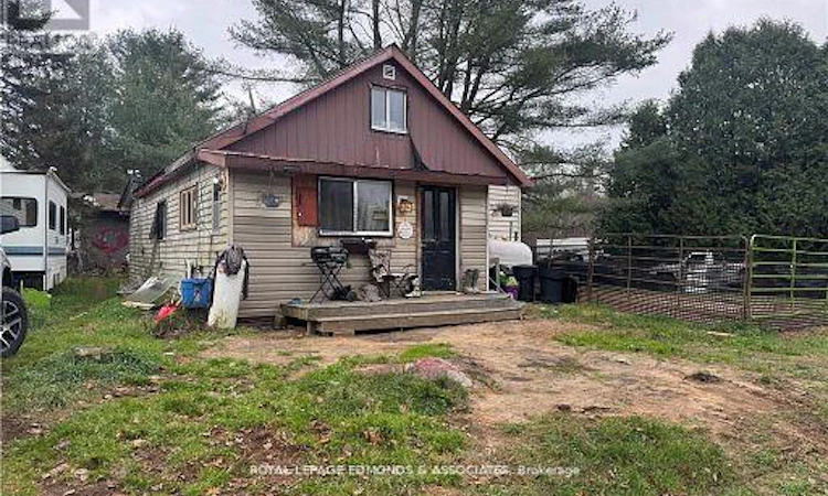 17A Godreau Road