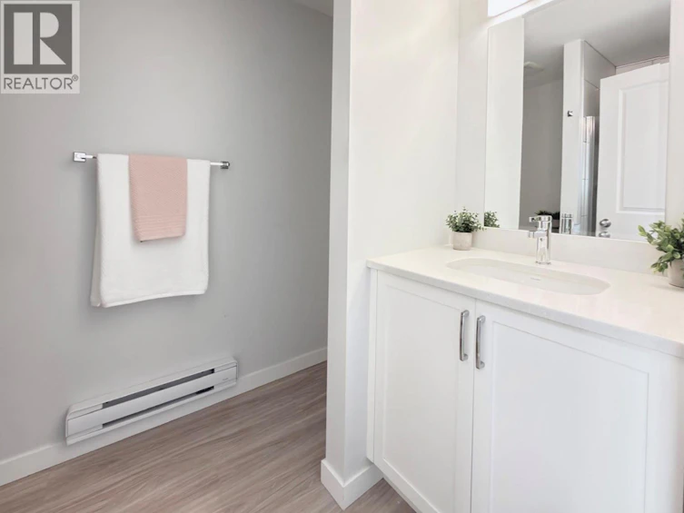 361 Douglas Avenue, Penticton, BC, V2A 2V1 - 15