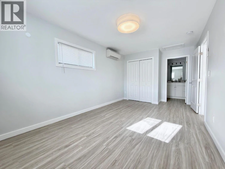 361 Douglas Avenue, Penticton, BC, V2A 2V1 - 11