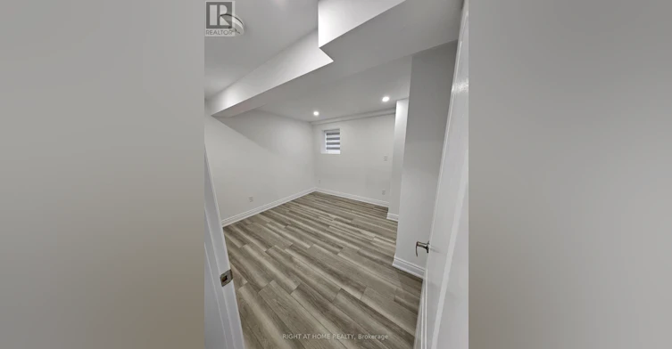 LOWER-1290 Duignan Crescent, Milton, ON, L9E 1C7 - 13