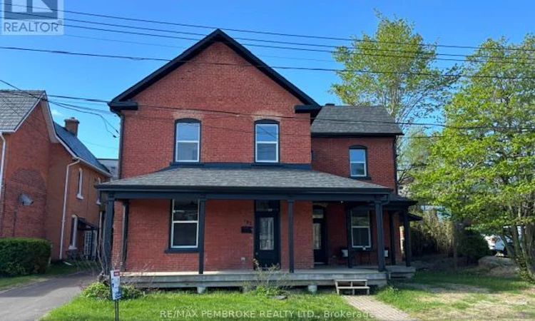 392 Isabella Street