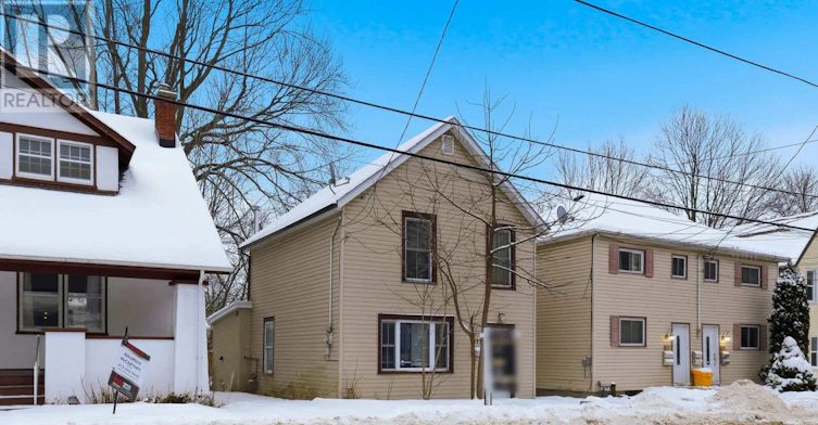 511 Victoria Street, Kingston, ON, K7L 3Z9 - 4