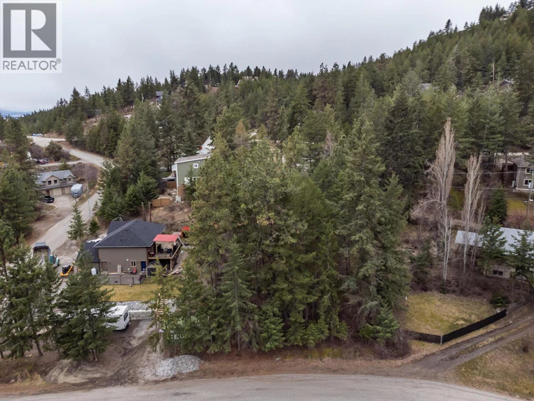 10700 Pinecrest Road, West Kelowna, BC, V1H 2C1