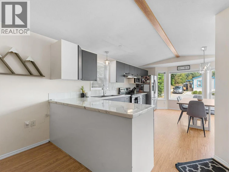 101-1699 Ross Road, West Kelowna, BC, V1Z 1L8 - 9