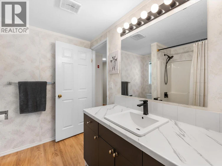 101-1699 Ross Road, West Kelowna, BC, V1Z 1L8 - 15