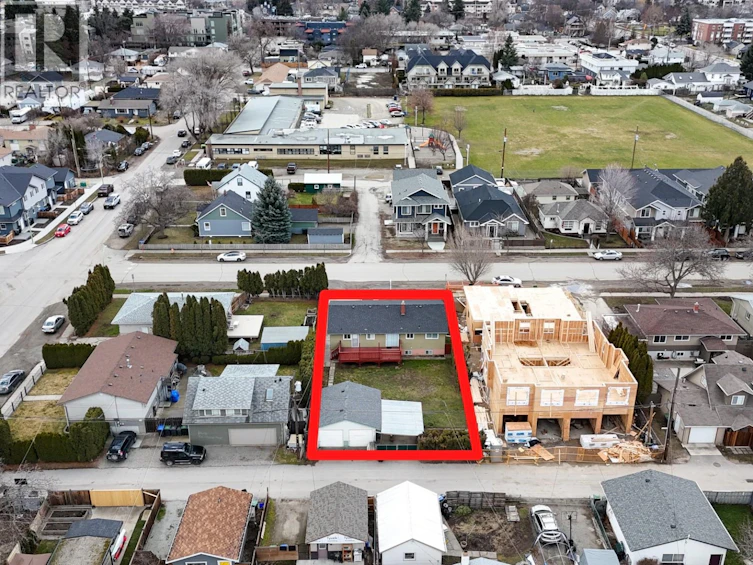 958 Stockwell Avenue, Kelowna, BC, V1Y 6W2 - 25