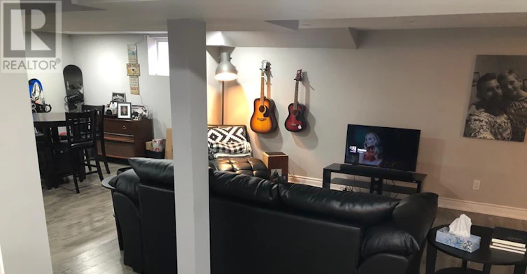 LOWER-15 Michael Avenue, Hamilton, ON, L8T 2Y2 - 6