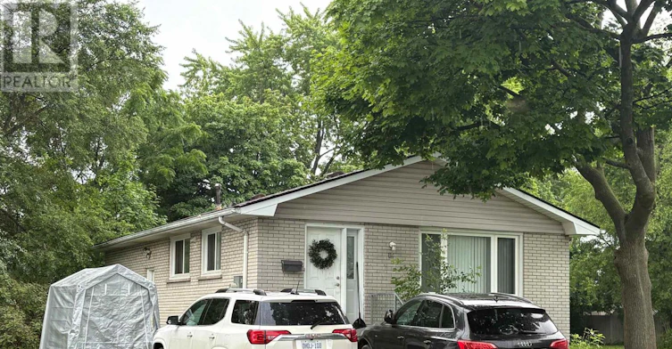 LOWER-15 Michael Avenue, Hamilton, ON, L8T 2Y2
