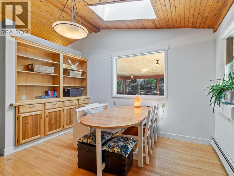 8361 Ladner Road, Vernon, BC, V1B 3M8 - 4