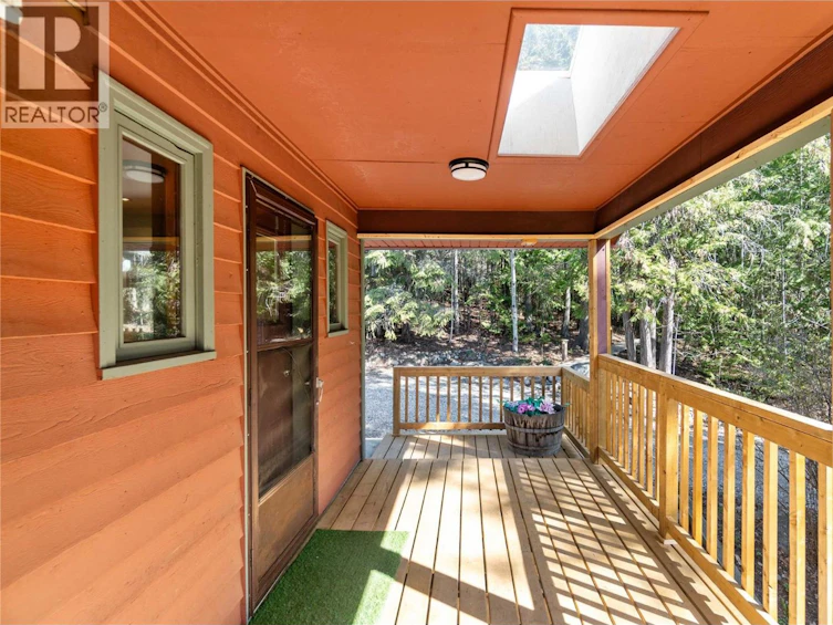 8361 Ladner Road, Vernon, BC, V1B 3M8 - 72