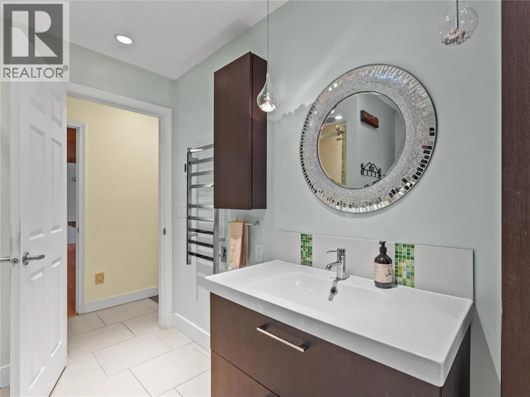 8361 Ladner Road, Vernon, BC, V1B 3M8 - 24