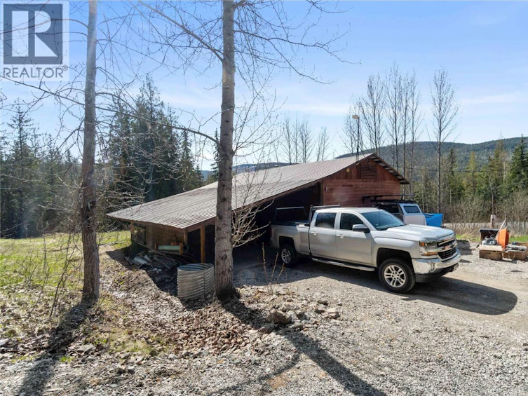 8361 Ladner Road, Vernon, BC, V1B 3M8 - 86