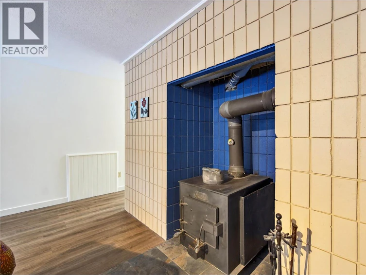 8361 Ladner Road, Vernon, BC, V1B 3M8 - 36