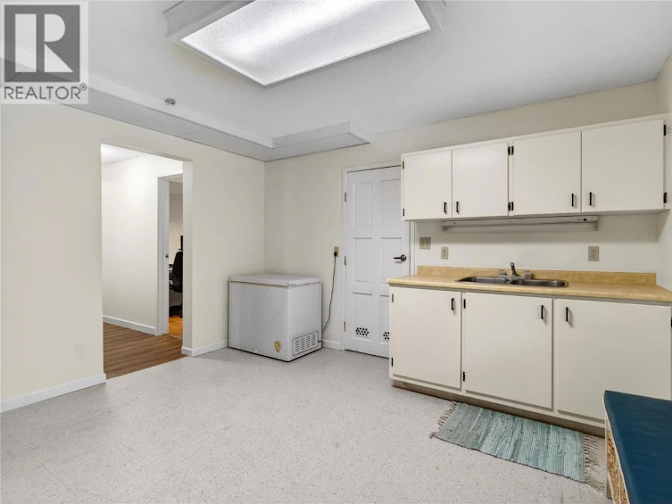 8361 Ladner Road, Vernon, BC, V1B 3M8 - 47