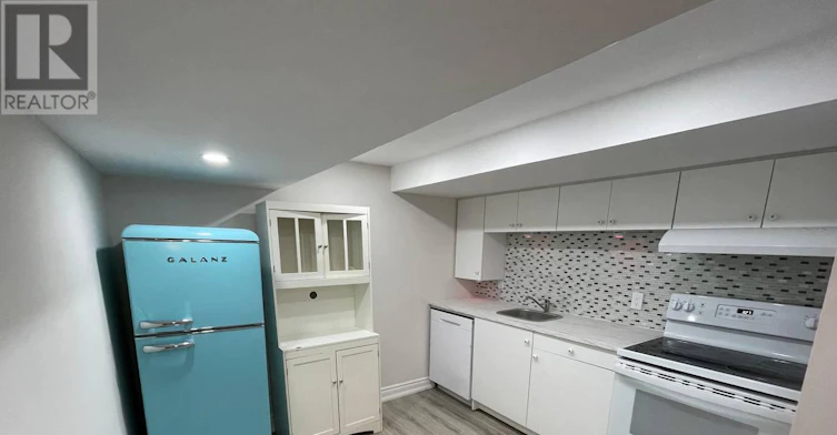BSMT-3 Evan Road, Toronto, ON, M2N 2M4 - 5