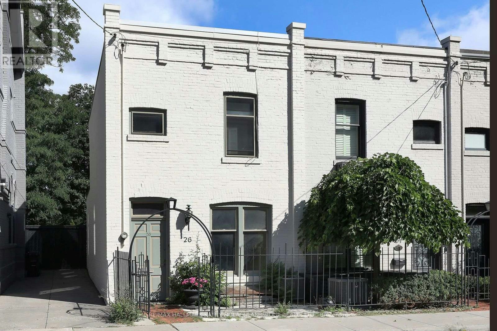 26 Belmont Street, Toronto, ON, M5R 1P8