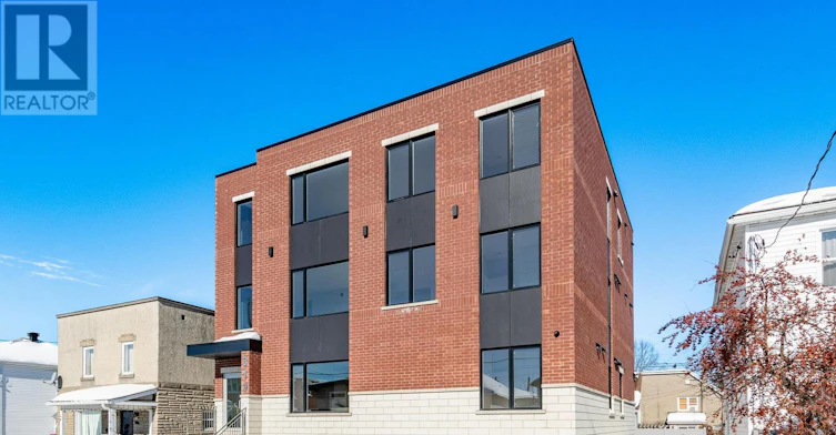 5-319 Shakespeare Street, Ottawa, ON, K1L 5M1 - 2