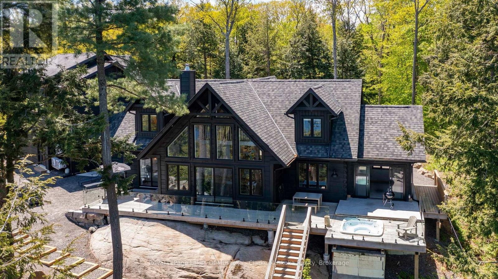 44-1211 Foreman Road, Muskoka Lakes, ON, P0B 1J0